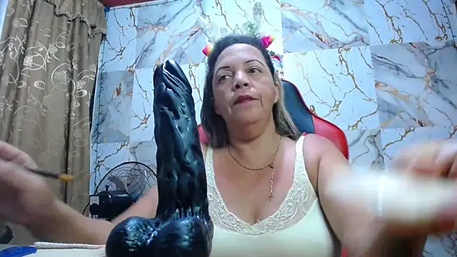 Snapshot of alina_maturehot chatting on 12-05-25, 07:39 alina maturehot online show from 12-05-25, 07:39