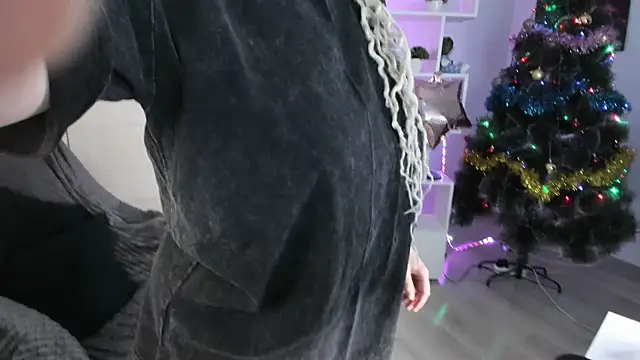 HoneySallyMoore online show from 12-21-24, 01:47