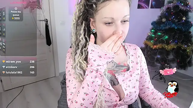 HoneySallyMoore online show from 01-01-25, 03:24