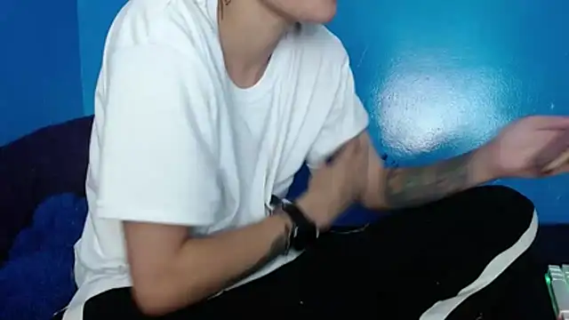 Snapshot of duo_peludoo chatting on 07-14-26, 05:34 duo peludoo online show from 07-14-26, 05:34