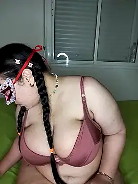 Snapshot of salma11125 chatting on 03-20-25, 10:40 salma11125 online show from 03-20-25, 10:40