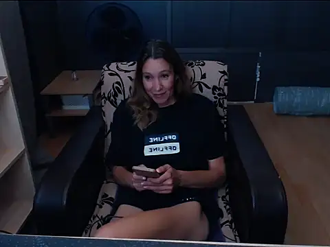 Snapshot of hannaha chatting on 07-22-26, 05:49 hannaha online show from 07-22-26, 05:49