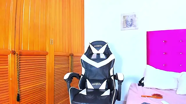 angel starxx online show from 02-20-25, 03:41