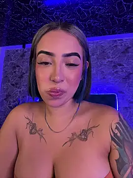 Scarlett-LS online show from 05-18-26, 04:07