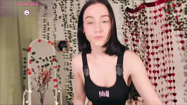 Snapshot of Smoke_of_soul_ chatting on 02-13-25, 04:17 Smoke of soul  online show from 02-13-25, 04:17