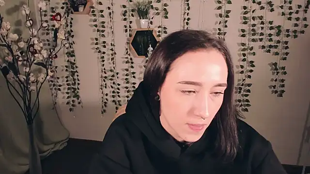 Snapshot of Smoke_of_soul_ chatting on 03-21-25, 04:51 Smoke of soul  online show from 03-21-25, 04:51