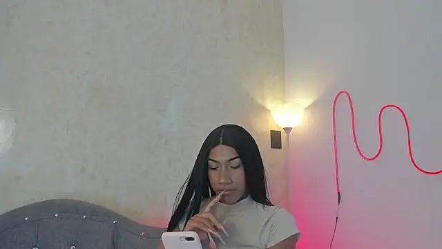 Snapshot of AntoniSantoss chatting on 10-30-25, 08:09 AntoniSantoss online show from 10-30-25, 08:09