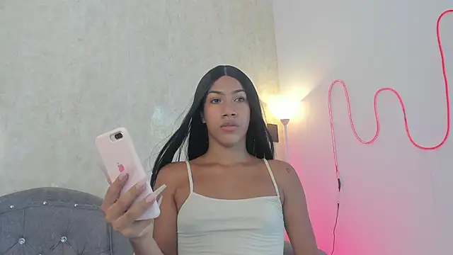 Snapshot of AntoniSantoss chatting on 10-31-25, 07:48 AntoniSantoss online show from 10-31-25, 07:48