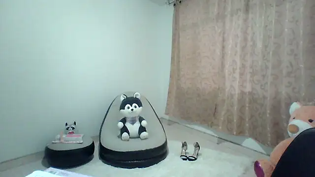 Hanna latinaa online show from 03-14-25, 11:11
