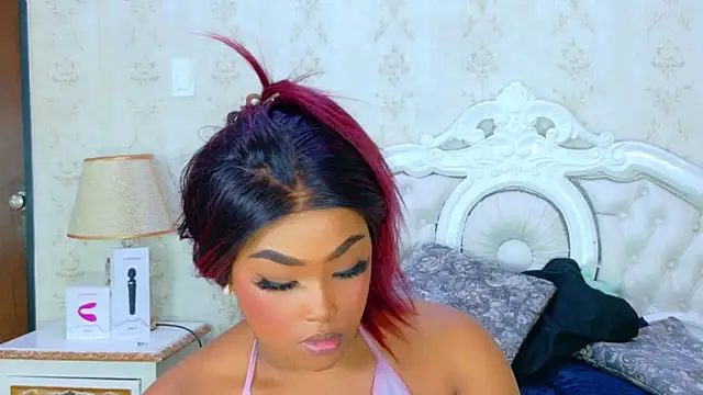 TianahGlow online show from 11-11-25, 08:42