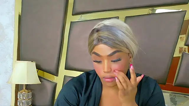 TianahGlow online show from 11-30-25, 09:46