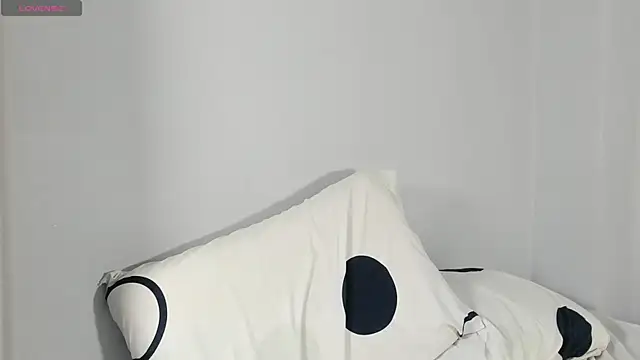 Snapshot of salvatore_montt chatting on 02-11-25, 01:41 salvatore montt online show from 02-11-25, 01:41