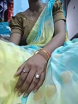 Snapshot of fuunrashmi chatting on 06-22-26, 06:16 fuunrashmi online show from 06-22-26, 06:16