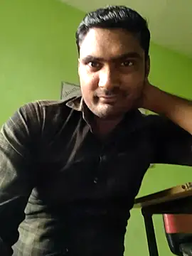 Snapshot of ccuteboyyyy chatting on 11-22-25, 06:01 ccuteboyyyy online show from 11-22-25, 06:01