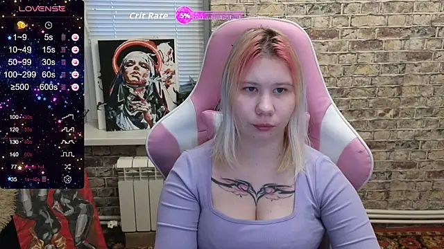 Little kitsune1707 online show from 11-26-25, 07:20