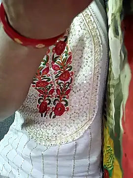 lovely----bhabhi online show from 12-18-25, 04:02