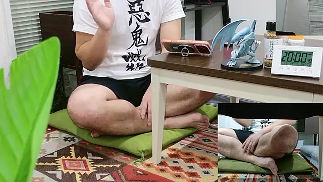 YARASERO-kun online show from 11-01-25, 11:01