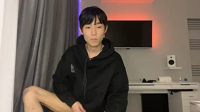 Snapshot of Brian_Stars chatting on 02-28-25, 06:20 Brian Stars online show from 02-28-25, 06:20