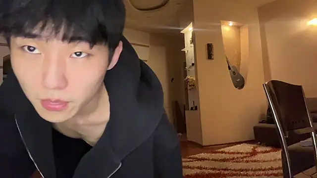 Snapshot of Brian_Stars chatting on 02-06-26, 08:18 Brian Stars online show from 02-06-26, 08:18