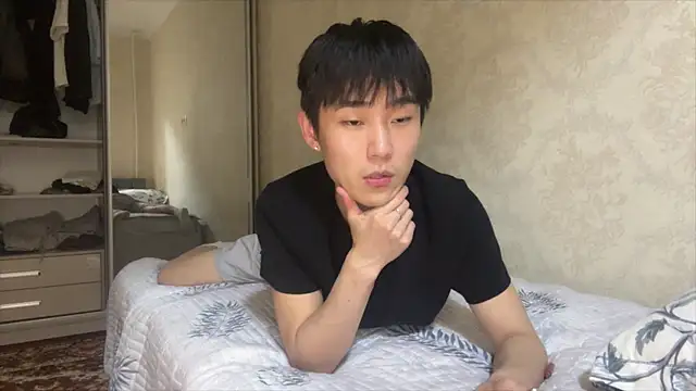 Brian Stars online show from 04-11-26, 07:51