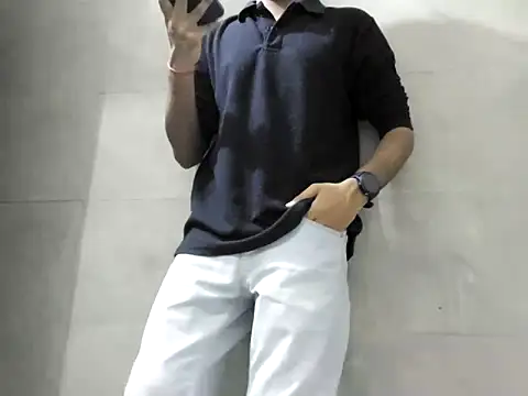 Lustyluckyy online show from 10-08-25, 04:04