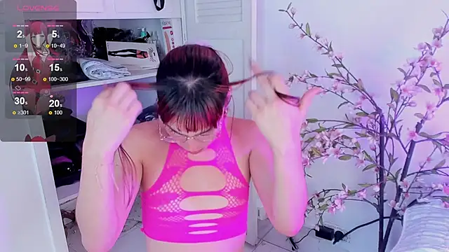 Snapshot of Assuka__ chatting on 03-13-25, 04:23 Assuka online show from 03-13-25, 04:23