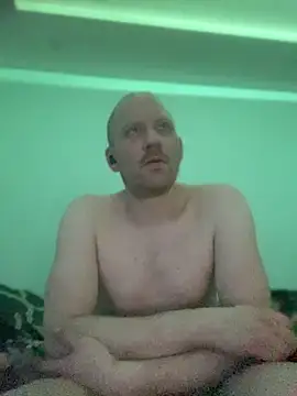 Krzysiekg123 online show from 03-01-25, 05:20