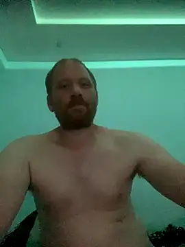 Krzysiekg123 online show from 09-20-25, 08:32