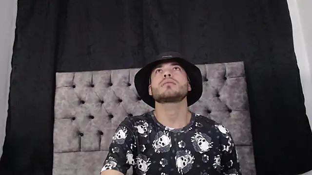 aczino vel online show from 02-14-25, 11:20