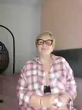 Pumabionda online show from 02-27-25, 01:17