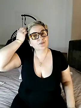 Pumabionda online show from 03-22-25, 12:35