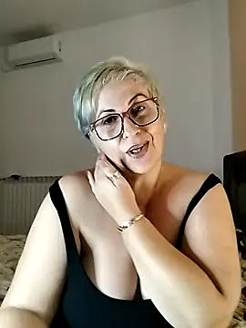 Pumabionda online show from 10-21-25, 09:32