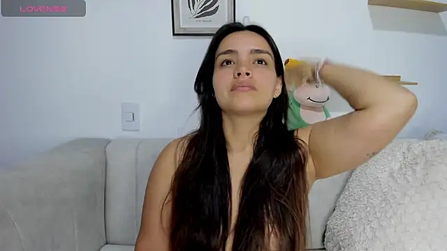 Snapshot of sarita_bigbooty_ chatting on 09-16-25, 04:35 sarita bigbooty online show from 09-16-25, 04:35