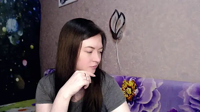 Snapshot of babysue89 chatting on 04-24-26, 04:37 babysue89 online show from 04-24-26, 04:37