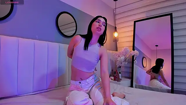 alice lodge online show from 11-19-25, 03:17