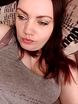 UniverseRegina online show from 02-12-25, 03:51