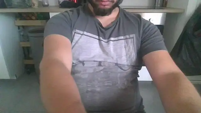 Snapshot of nxnd3525 chatting on 12-16-25, 11:59 nxnd3525 online show from 12-16-25, 11:59