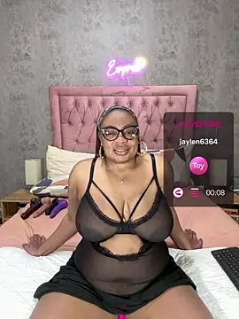 VixenRoyaleX online show from 07-09-26, 02:04