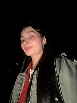 lunalovelee online show from 09-30-25, 01:27