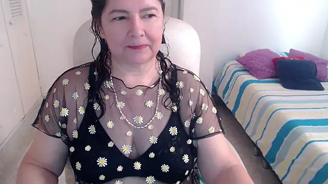 leonela 69 online show from 05-12-26, 04:48