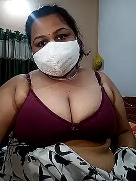 Snapshot of Meryl_Stripppp chatting on 02-23-25, 06:45 Meryl Stripppp online show from 02-23-25, 06:45