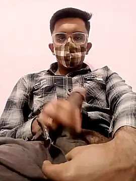 Snapshot of Hsahu56 chatting on 03-07-25, 01:18 Hsahu56 online show from 03-07-25, 01:18