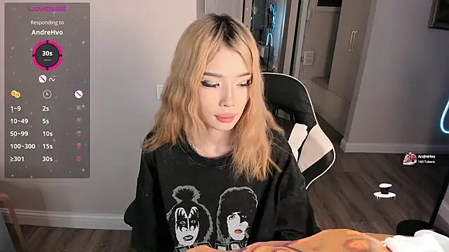 Snapshot of Pakk_Minni chatting on 02-28-25, 05:48 Pakk Minni online show from 02-28-25, 05:48