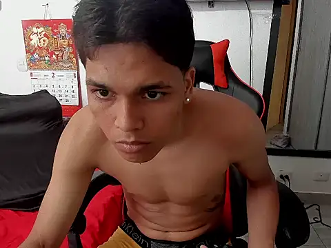 David Gil19 online show from 02-16-25, 04:42