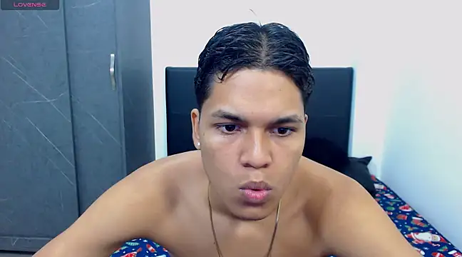 David Gil19 online show from 03-13-25, 03:33