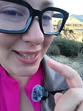 Mona Plus online show from 11-16-25, 08:09