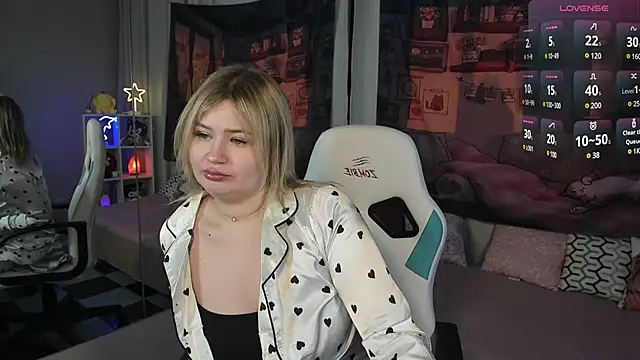 MargoBryan online show from 03-11-25, 10:29