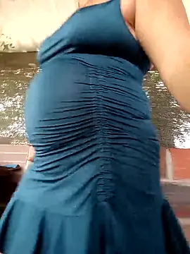 promiscuous-indecent-momm online show from 04-09-26, 01:49