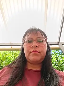 promiscuous-indecent-momm online show from 05-26-26, 02:24