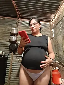 Snapshot of promiscuous-indecent-momm chatting on 07-16-26, 08:48 promiscuous-indecent-momm online show from 07-16-26, 08:48